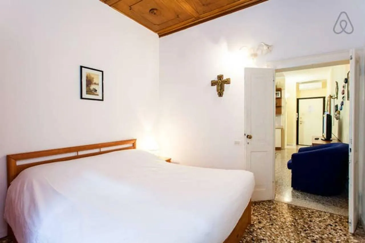 Melusina Apartments Rialto Venice 0*,  Italy