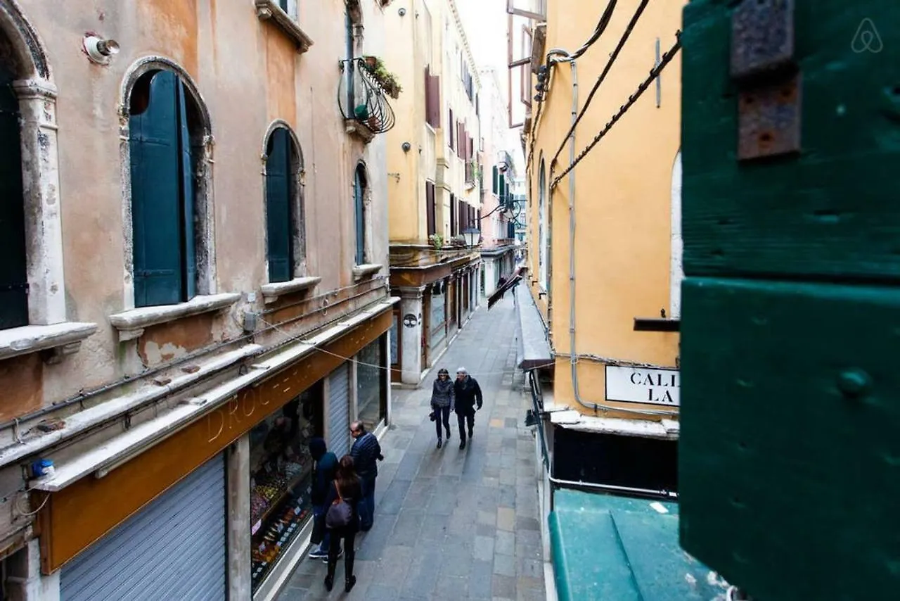 Melusina Apartments Rialto Venice 0*,  Italy