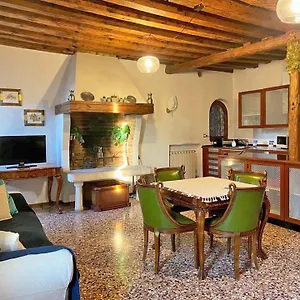  Apartment Ca' Nadia