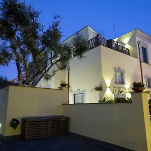 Klaudia - Charming House San Giorgio a Cremano