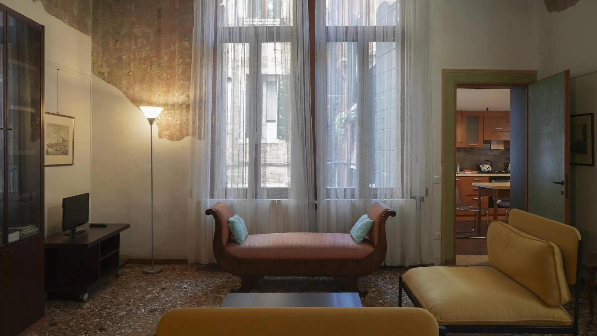 Melusina Apartments Rialto Venice Italy