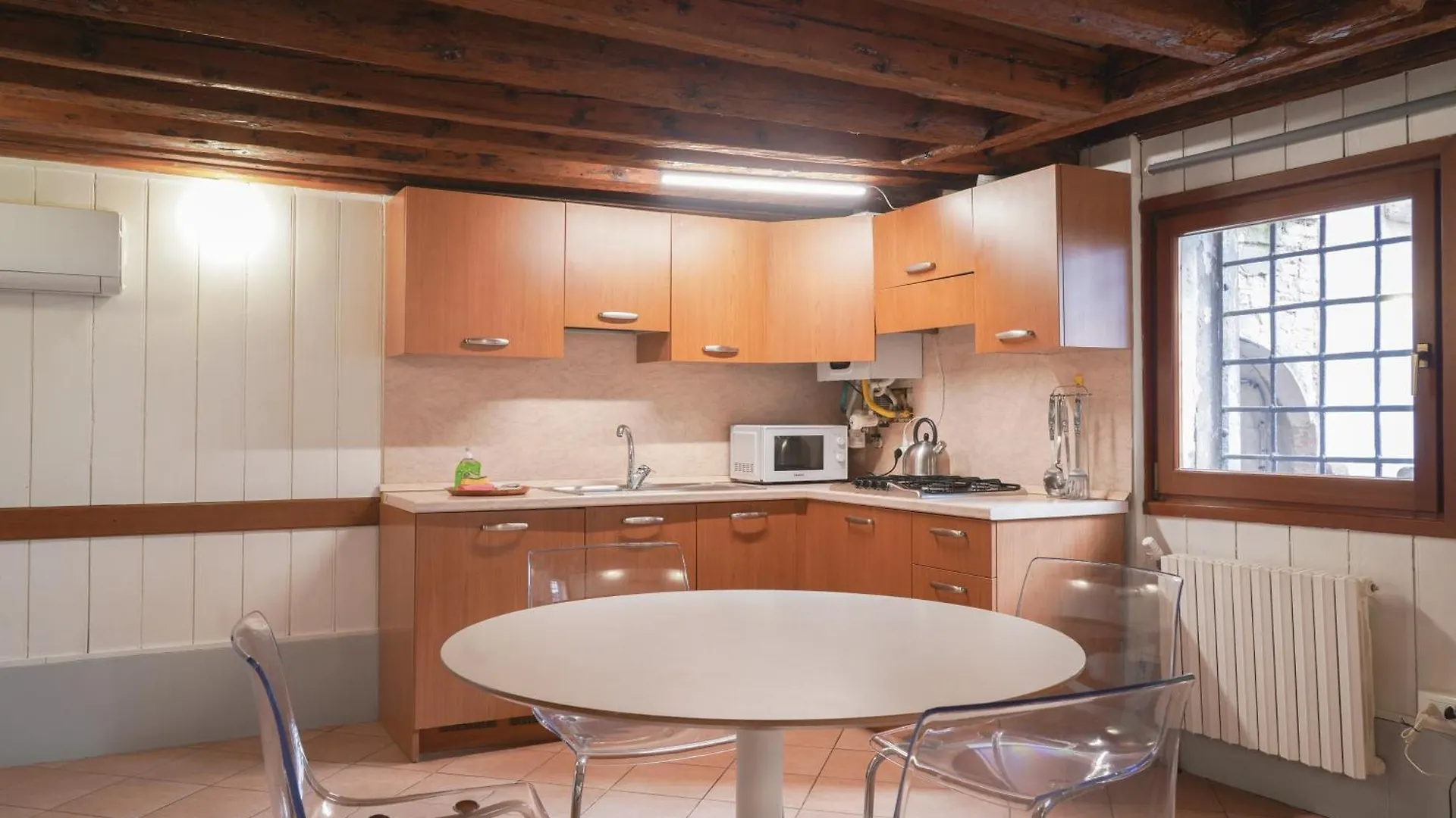 Melusina Apartments Rialto Venice Italy